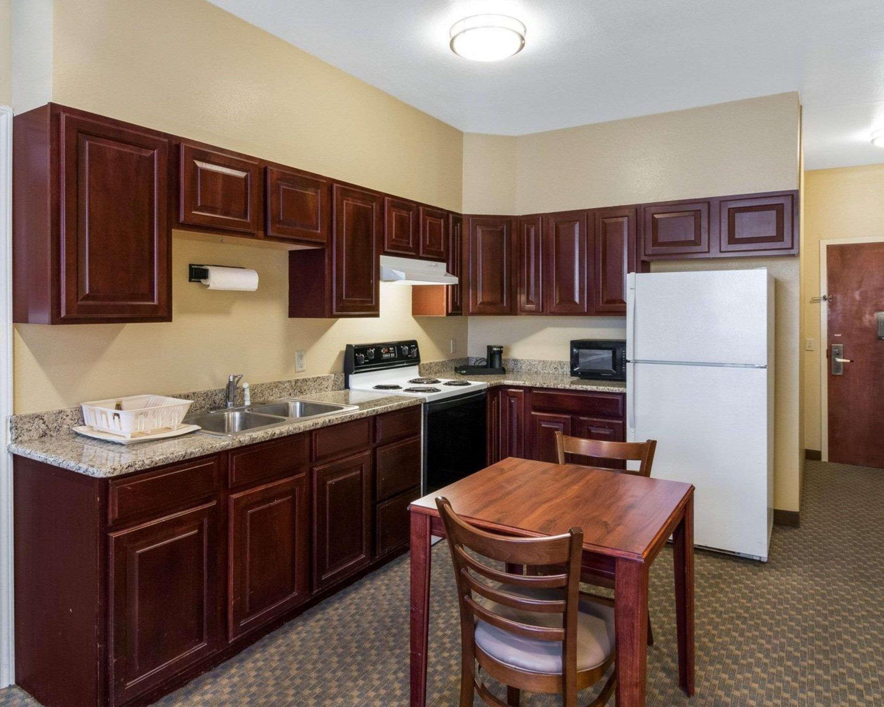 Quality Suites Midland North Loop 250 Exteriör bild