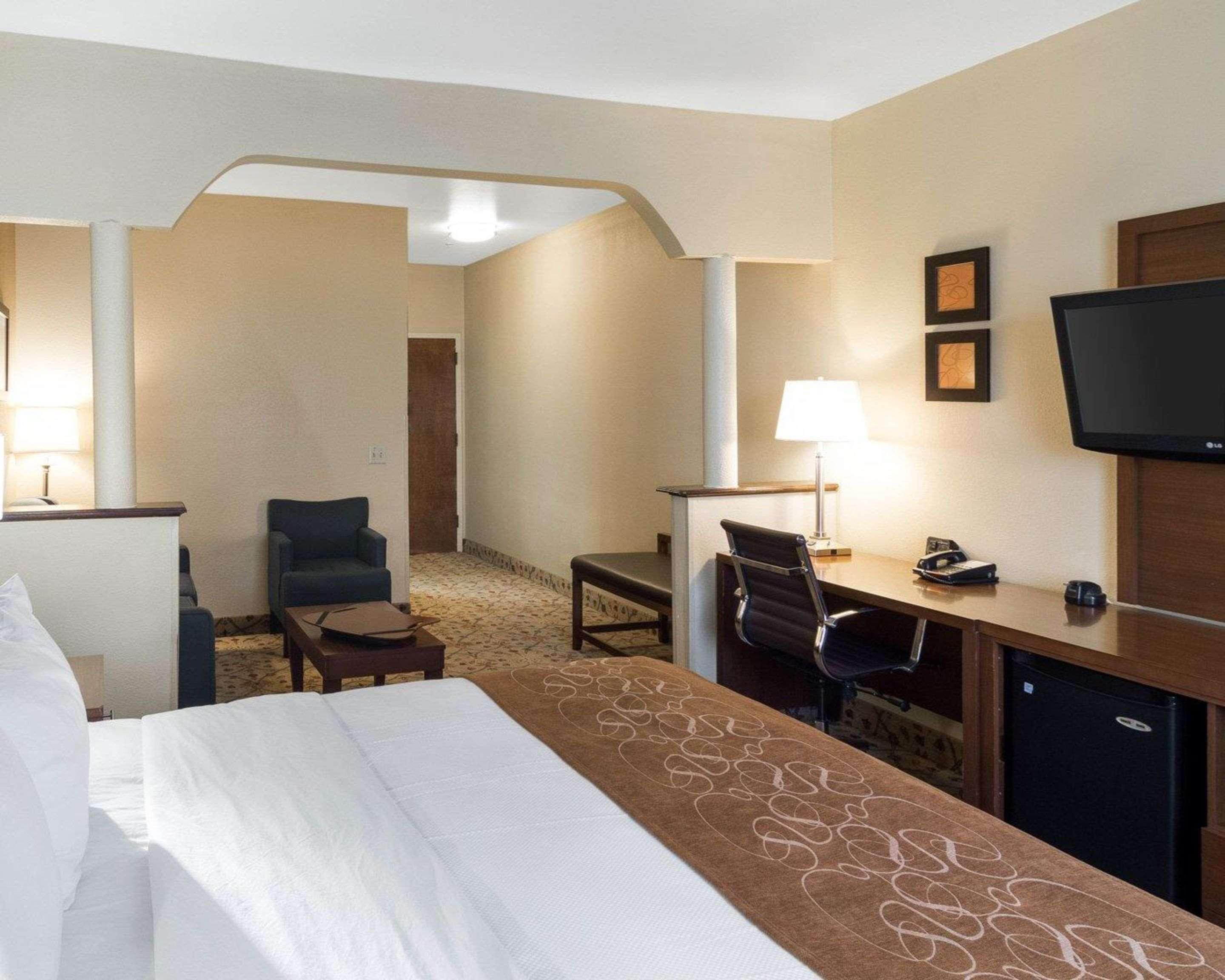 Quality Suites Midland North Loop 250 Exteriör bild